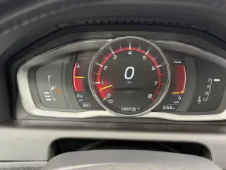 2016 Volvo XC60 T6 Platinum