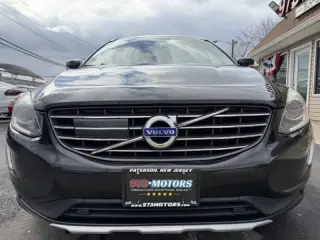 2016 Volvo XC60 T6 Platinum