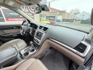 2017 GMC Acadia Limited