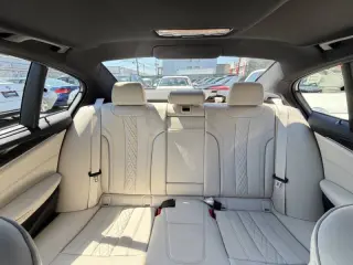 2022 BMW 5 Series M550i xDrive