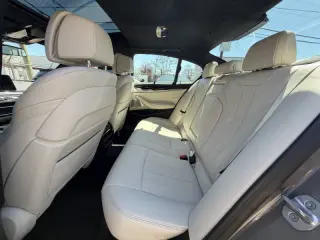 2022 BMW 5 Series M550i xDrive