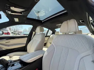 2022 BMW 5 Series M550i xDrive