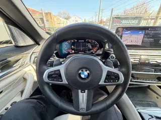 2022 BMW 5 Series M550i xDrive