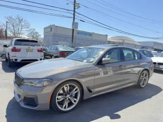 2022 BMW 5 Series M550i xDrive