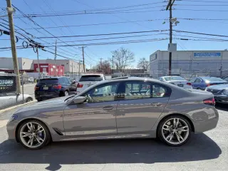 2022 BMW 5 Series M550i xDrive