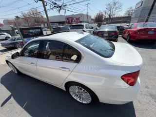 2013 BMW 3 Series 328i