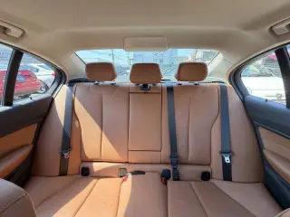 2013 BMW 3 Series 328i