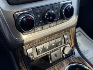 2016 GMC Acadia Denali