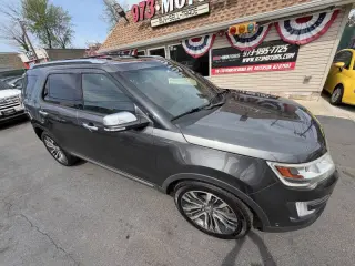 2017 Ford Explorer Platinum