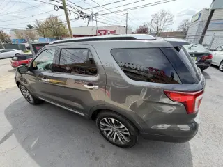 2017 Ford Explorer Platinum