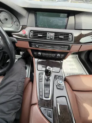 2013 BMW 5 Series 528i xDrive
