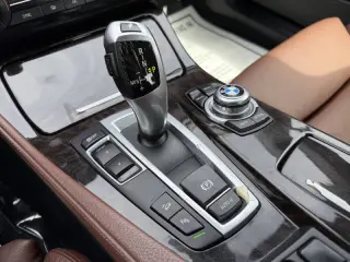 2013 BMW 5 Series 528i xDrive