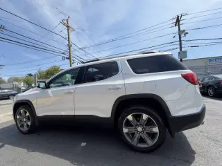 2017 GMC Acadia SLT-2