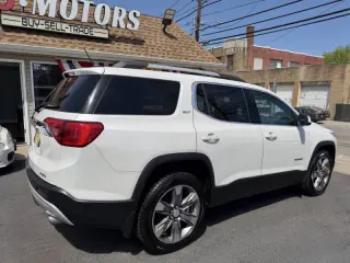 2017 GMC Acadia SLT-2