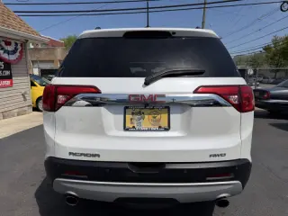 2017 GMC Acadia SLT-2