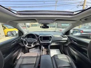 2017 GMC Acadia SLT-2