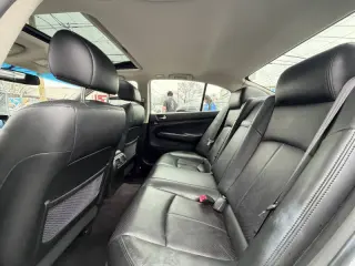 2011 Infiniti G37 Sedan x
