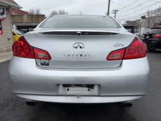 2011 Infiniti G37 Sedan x