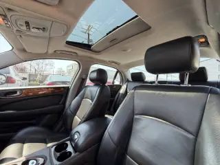 2005 Jaguar XJR