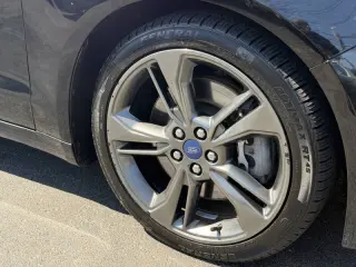 2017 Ford Fusion V6 Sport