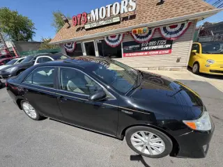 2014 Toyota Camry Hybrid XLE