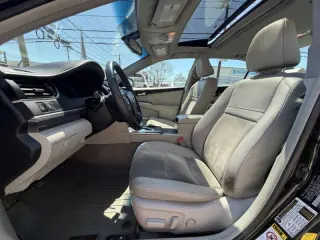 2014 Toyota Camry Hybrid XLE