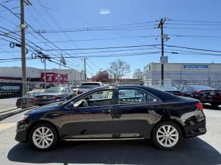 2014 Toyota Camry Hybrid XLE