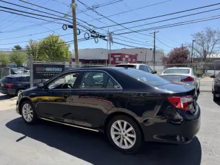 2014 Toyota Camry Hybrid XLE