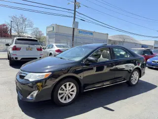 2014 Toyota Camry Hybrid XLE
