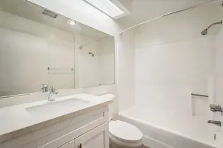 Cozy 1-Bedroom and 1-Bathroom