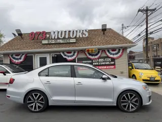 2013 Volkswagen Jetta GLI Autobahn