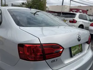 2013 Volkswagen Jetta GLI Autobahn