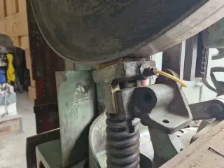 Sierra reaserradora 25hp Robin