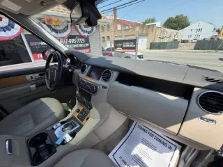 2014 Land Rover LR4 HSE