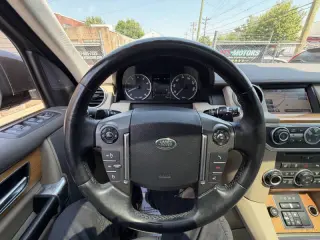 2014 Land Rover LR4 HSE