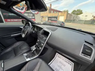 2015 Volvo XC60 T6
