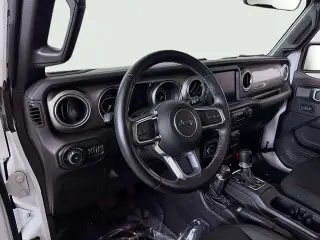 Jeep Wrangler Unlimited 2021 4x4 Sahara 4dr SUV