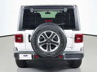 Jeep Wrangler Unlimited 2021 4x4 Sahara 4dr SUV