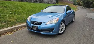2010 Hyundai Genesis Coupe 2.0T Premium