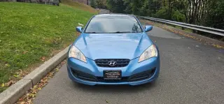 2010 Hyundai Genesis Coupe 2.0T Premium