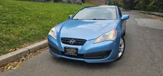 2010 Hyundai Genesis Coupe 2.0T Premium