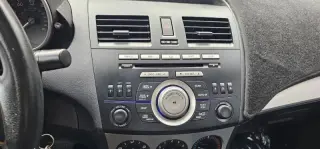 2010 Mazda MAZDA3 i Touring