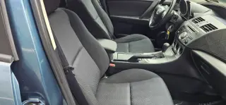 2010 Mazda MAZDA3 i Touring
