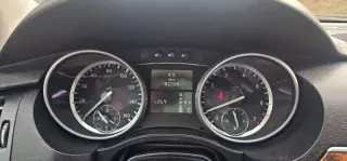 2011 Mercedes-Benz R-Class R 350