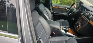 2011 Mercedes-Benz R-Class R 350