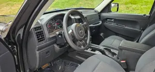 2012 Jeep Liberty Latitude