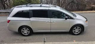 2012 Honda Odyssey EX-L w/DVD