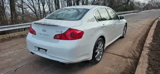 2011 Infiniti G37 Sedan x Sport Appearance Edition