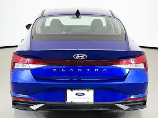 Hyundai ELANTRA 2023 SEL 4dr Sedan