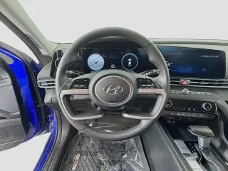 Hyundai ELANTRA 2023 SEL 4dr Sedan